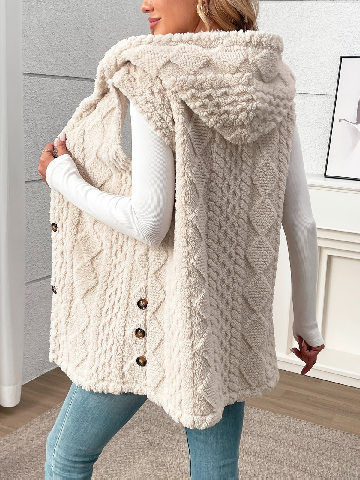 Hooded Sleeveless Vest