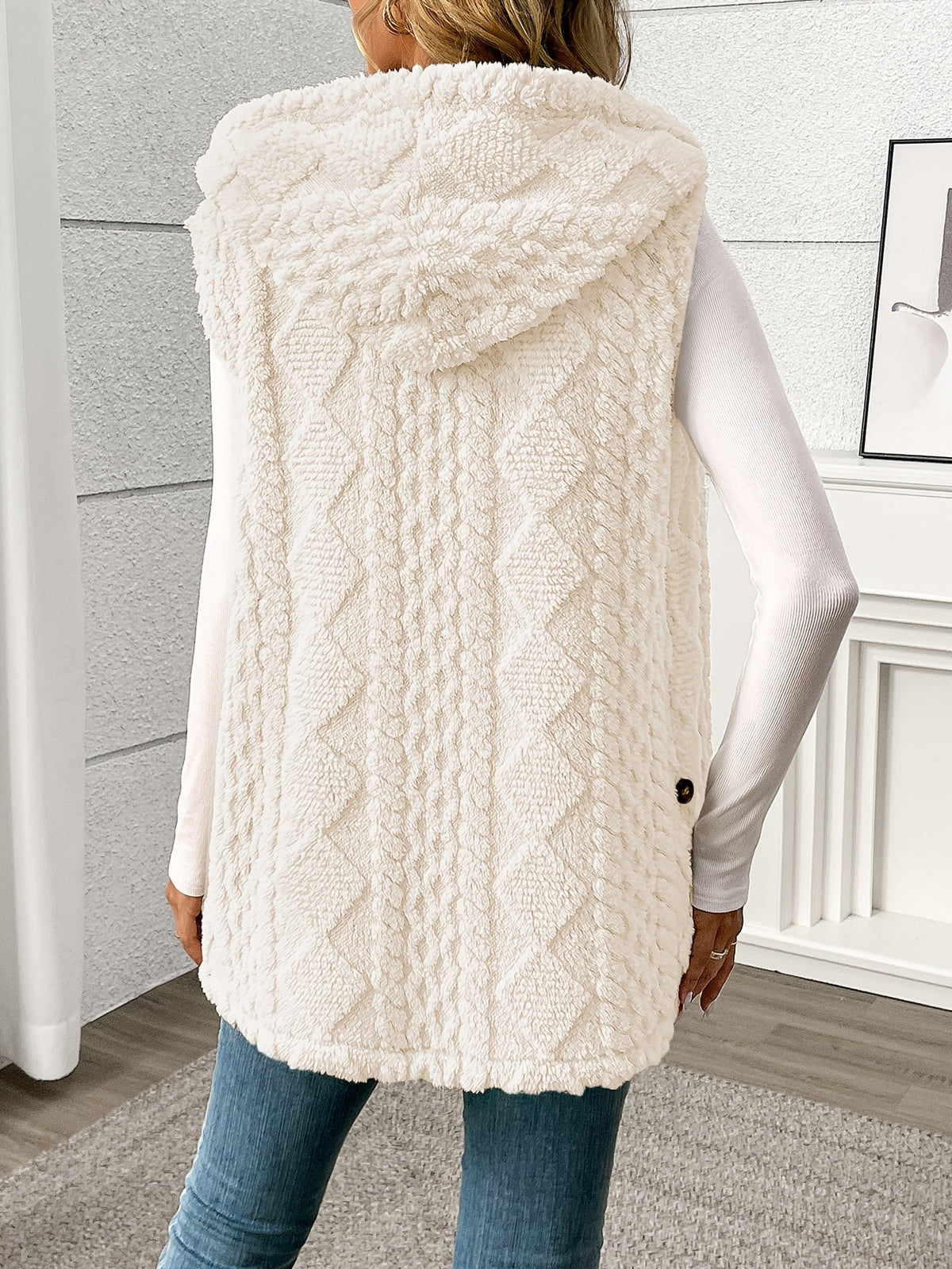 Hooded Sleeveless Vest