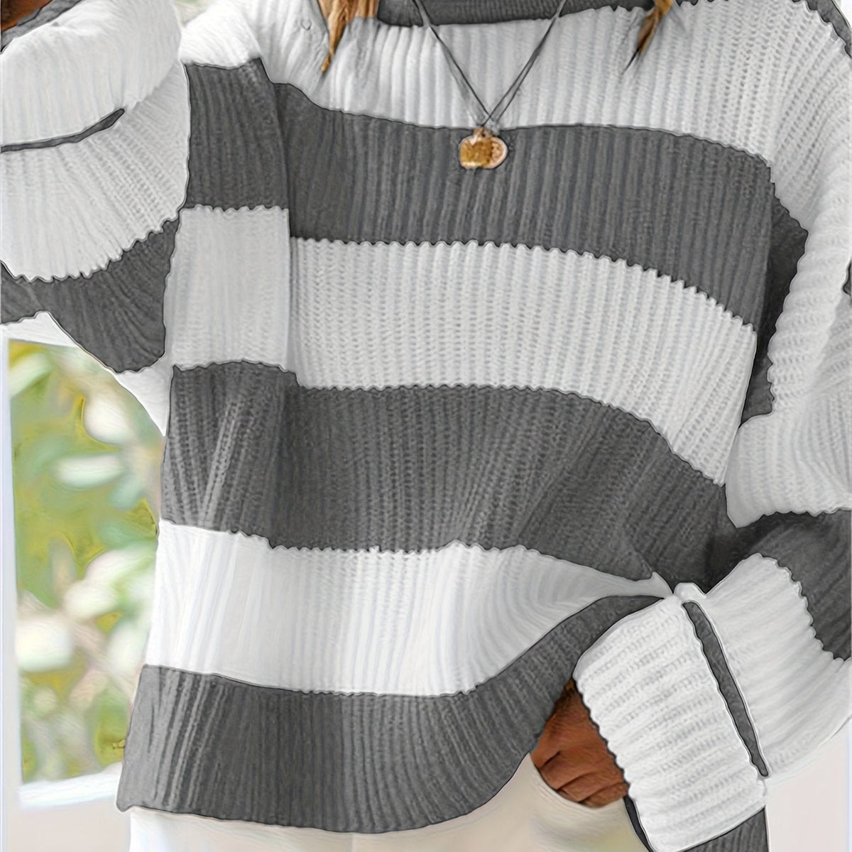 Relaxed Colourblock Knit Sweater