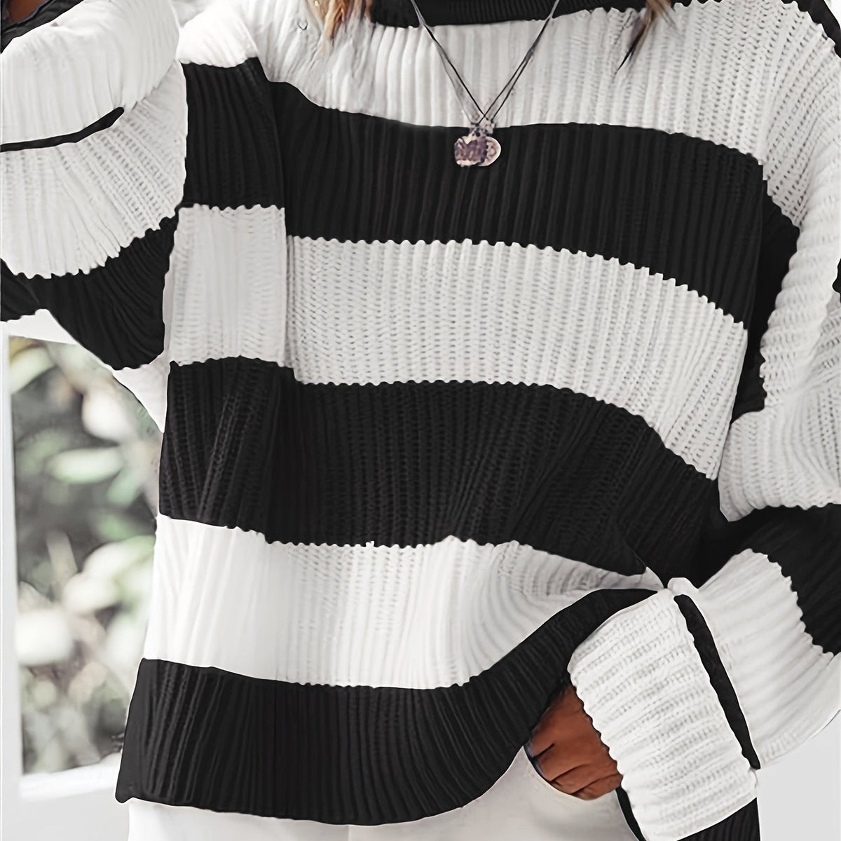 Relaxed Colourblock Knit Sweater