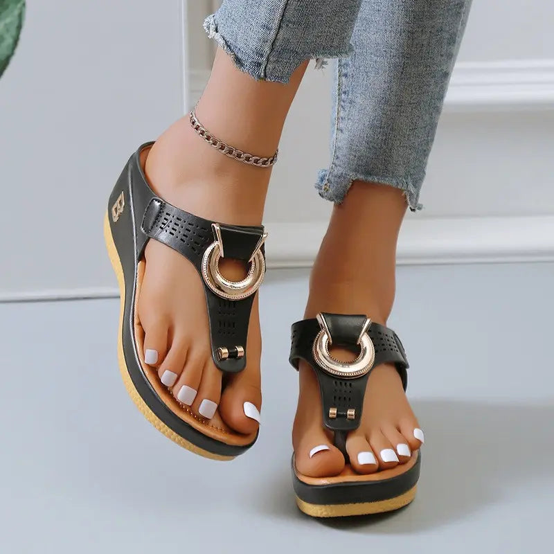 Jovyn - Wedge Sandals Platform Thongs