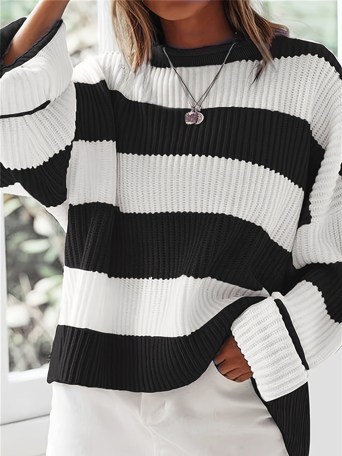 Relaxed Colourblock Knit Sweater