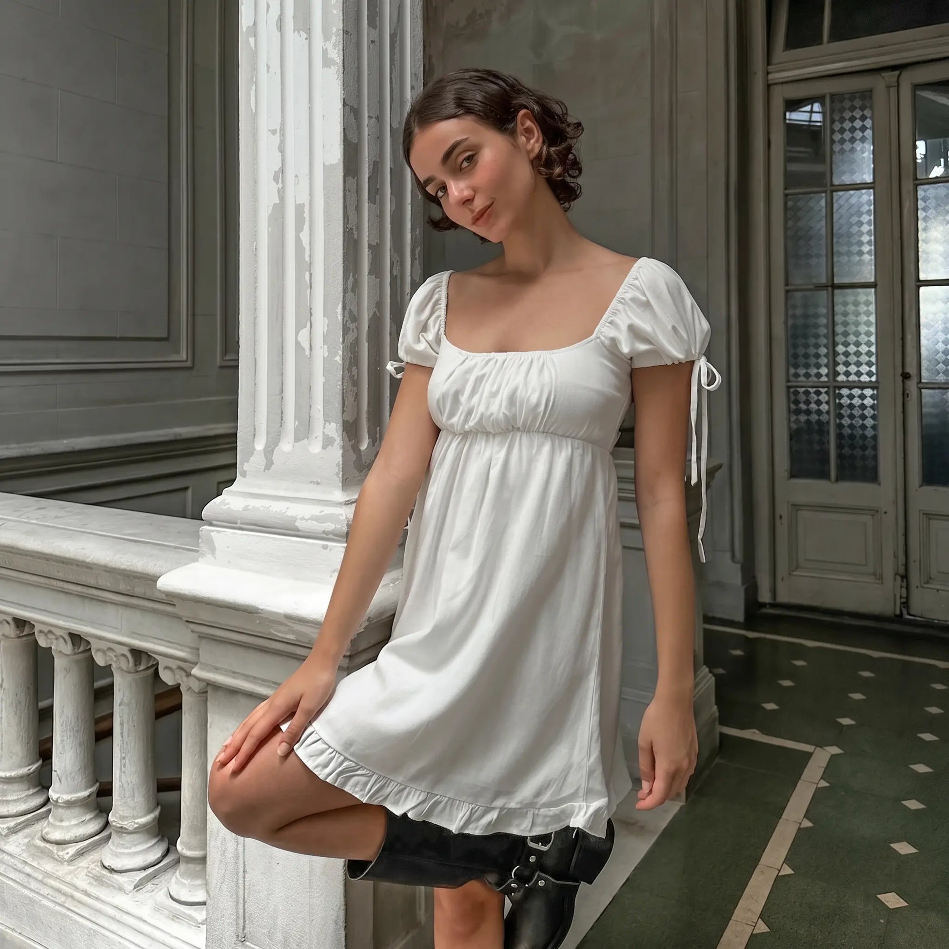 Zylpha - Elegant White Puff Sleeve Midi Dress