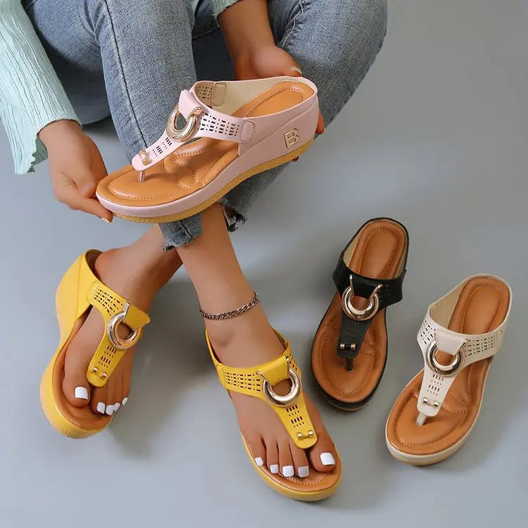 Jovyn - Wedge Sandals Platform Thongs